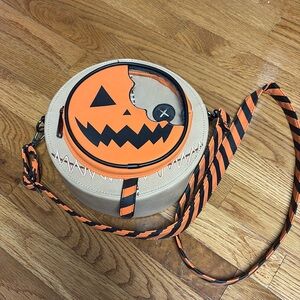 Loungefly Sam Trick r’ Treat crossbody bag